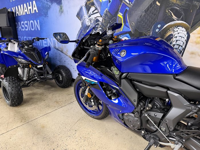 2025 Yamaha YZF-R7LA BLUE