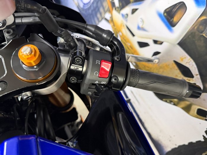 2025 Yamaha YZF-R7LA BLUE