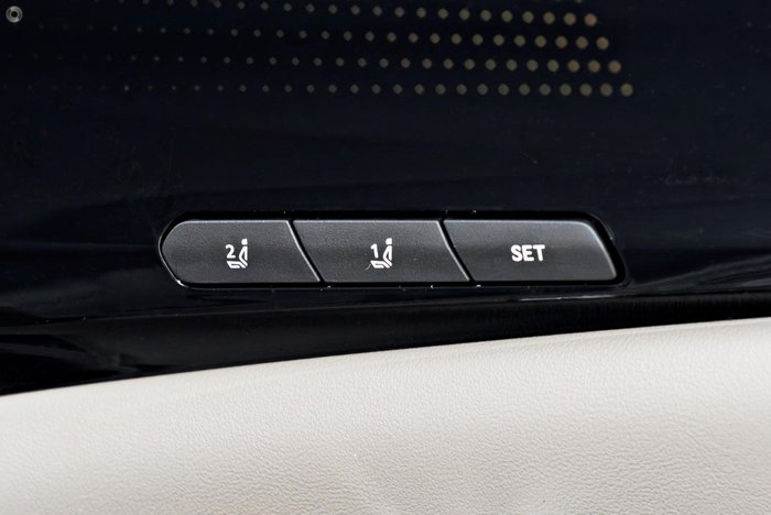 2025 Kia Carnival GT-Line HEV