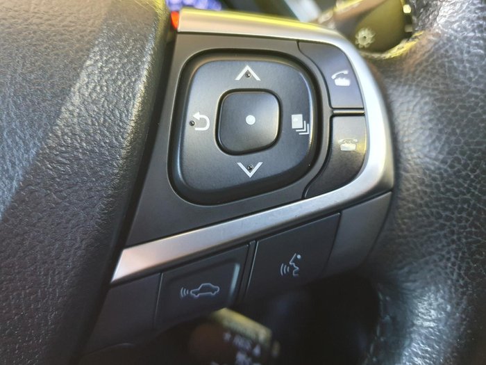 2017 Toyota Camry Atara SL ASV50R Silver Pearl