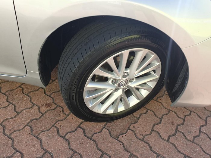 2017 Toyota Camry Atara SL ASV50R Silver Pearl