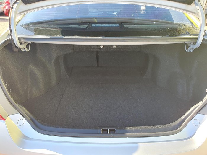 2017 Toyota Camry Atara SL ASV50R Silver Pearl