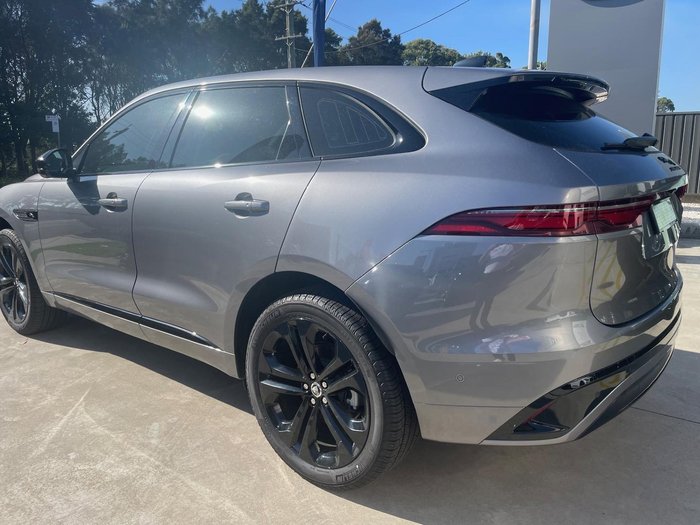 2024 Jaguar F-PACE P250 R-Dynamic SE