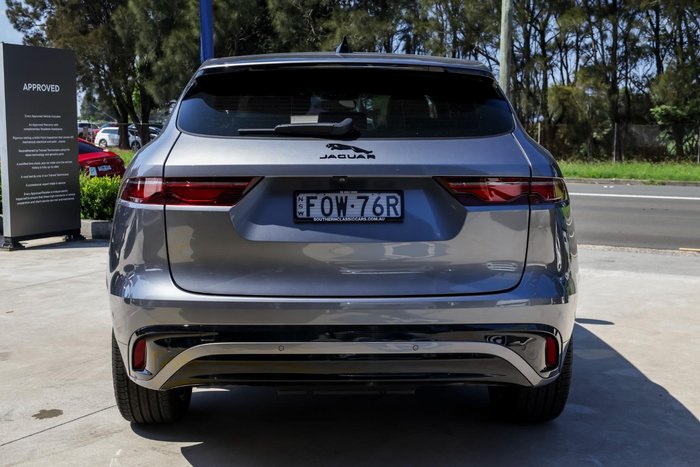 2024 Jaguar F-PACE P250 R-Dynamic SE