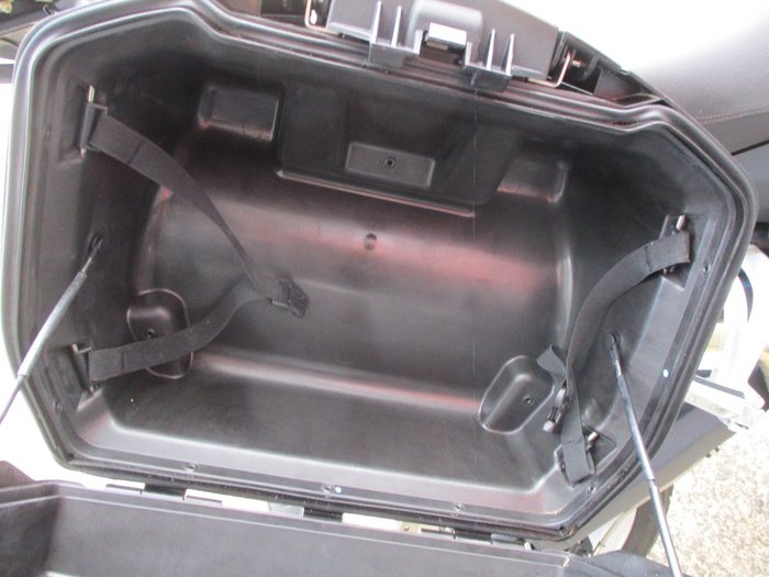 2010 Triumph TIGER 1050 BLACK