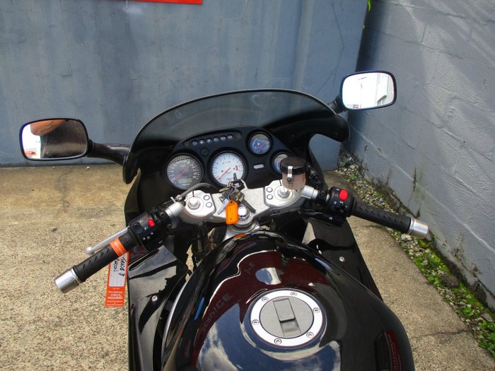 2000 Triumph SPRINT ST BLACK