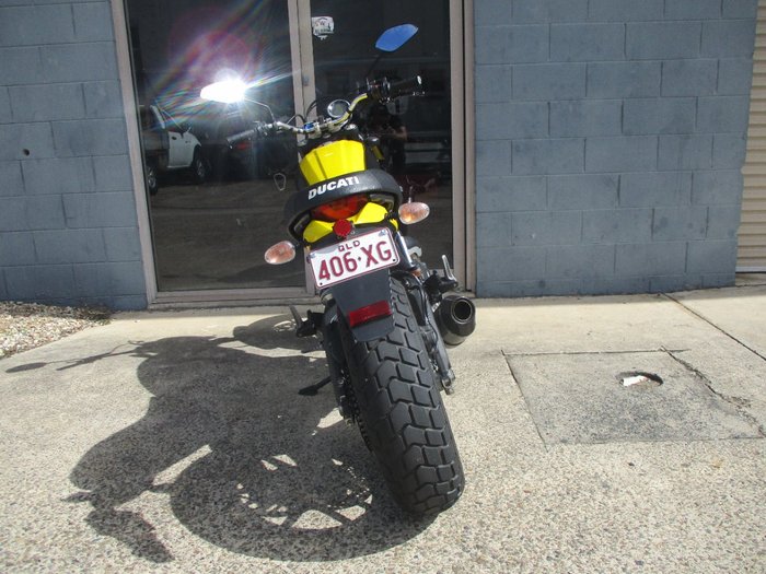 2015 DUCATI SCRAMBLER ICON YELLOW