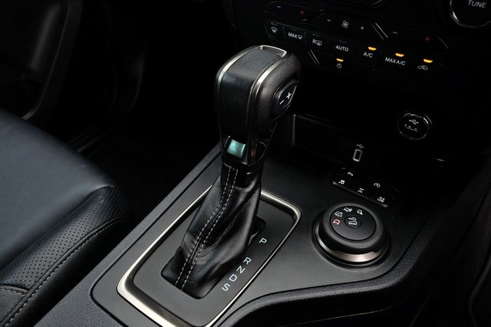 2022 Ford Everest Trend UA II MY21.75 4X4 Dual Range WHITE