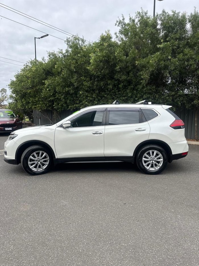 2017 Nissan X-TRAIL ST