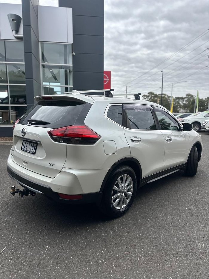 2017 Nissan X-TRAIL ST