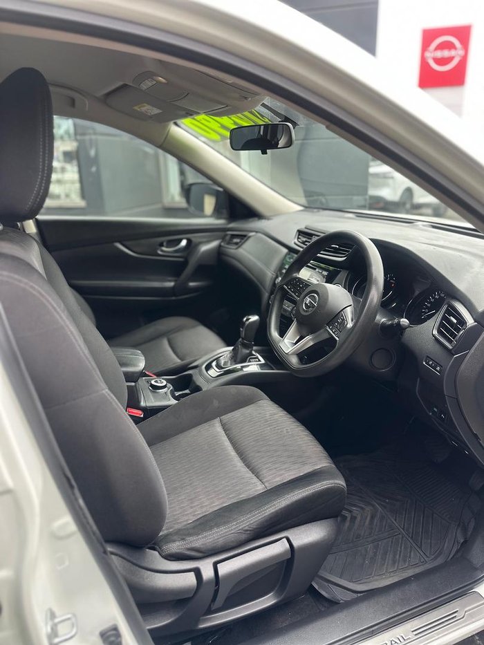 2017 Nissan X-TRAIL ST