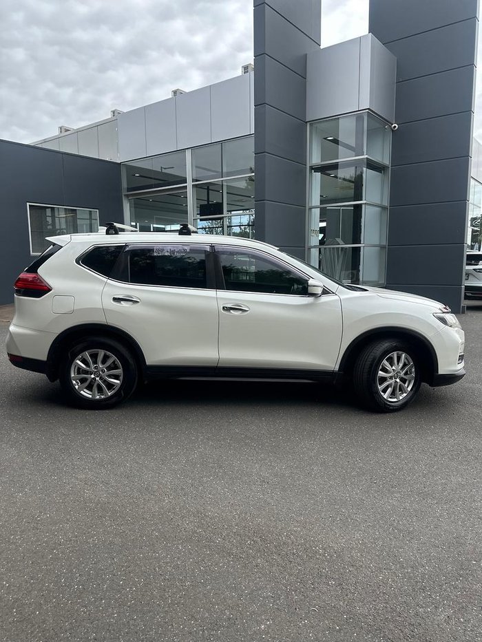 2017 Nissan X-TRAIL ST