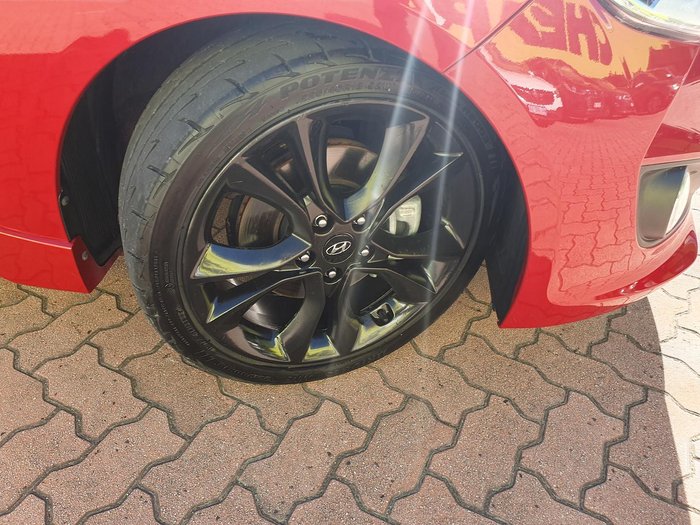 2017 Hyundai Veloster FS5 Series II Veloster Red