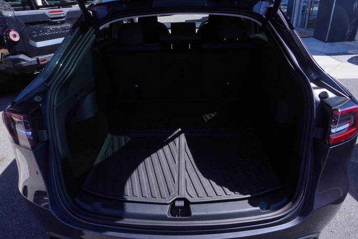 2023 Tesla Model Y Rear-Wheel Drive