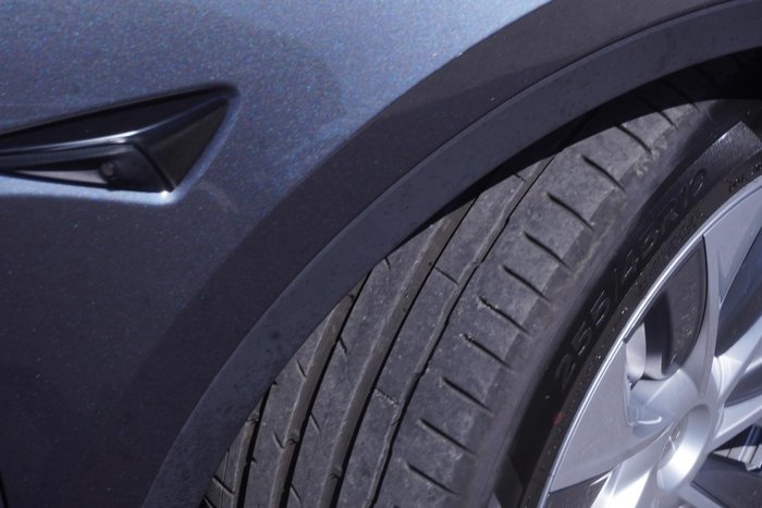 2023 Tesla Model Y Rear-Wheel Drive