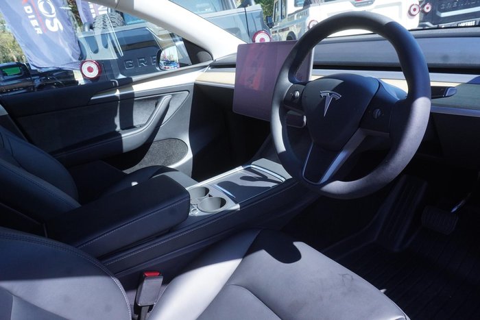 2023 Tesla Model Y Rear-Wheel Drive