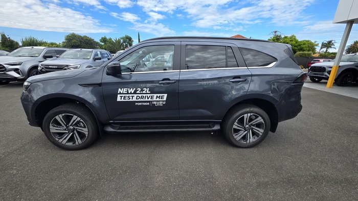 2025 Isuzu MU-X LS-T