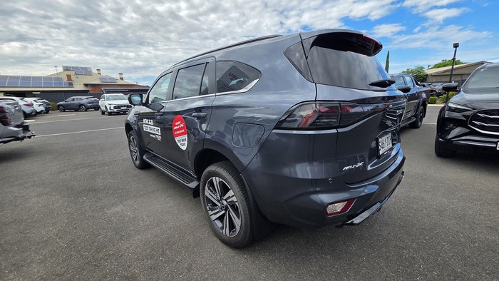 2025 Isuzu MU-X LS-T