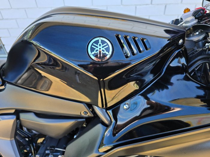 2024 YAMAHA YZF-R7LA Black