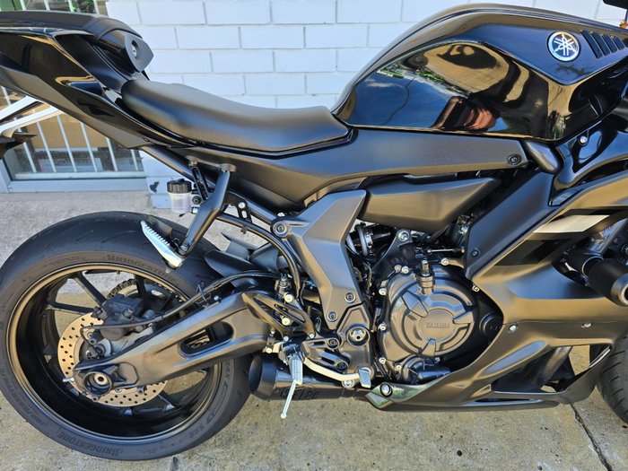 2024 YAMAHA YZF-R7LA Black