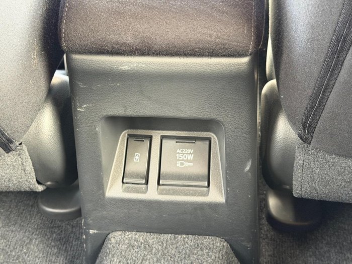 2022 Mitsubishi Pajero Sport GLX