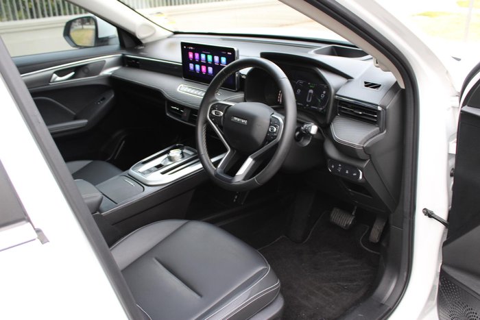 2024 GWM Haval Jolion Ultra Hybrid A01 Hamilton White