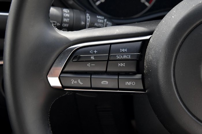 2025 Mazda 3 G20 Evolve