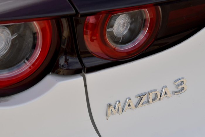 2025 Mazda 3 G20 Evolve