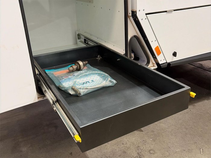 2020 Track Trailer Tvan