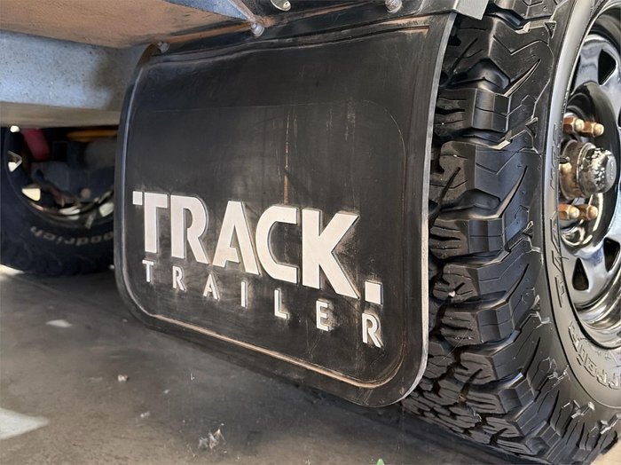 2020 Track Trailer Tvan