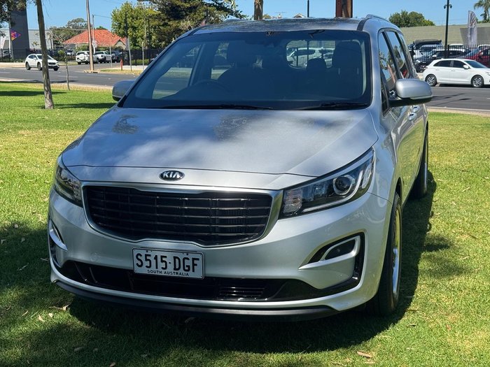 2019 Kia Carnival S