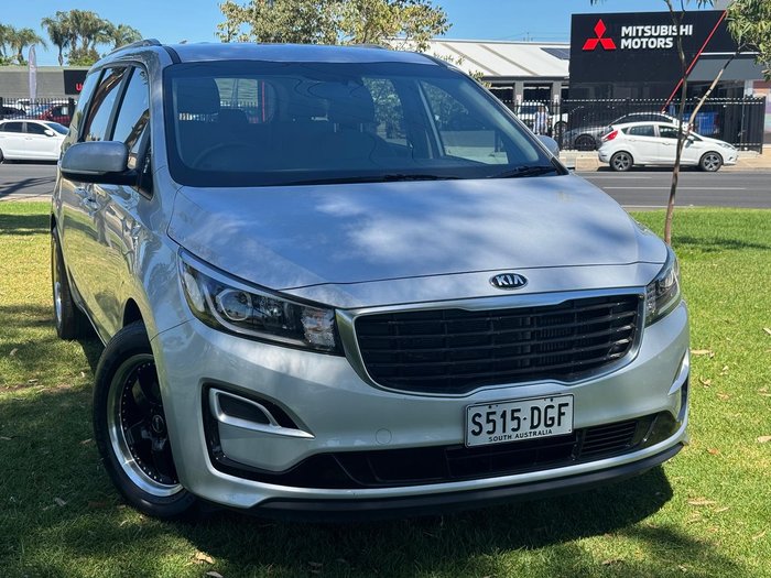 2019 Kia Carnival S