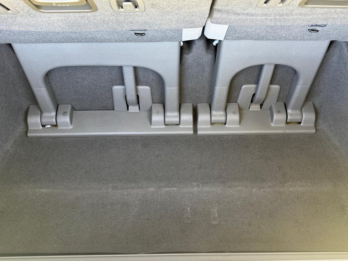 2019 Kia Carnival S YP MY19 Silky Silver