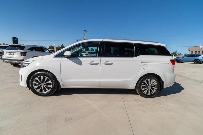 2018 Kia Carnival SLi