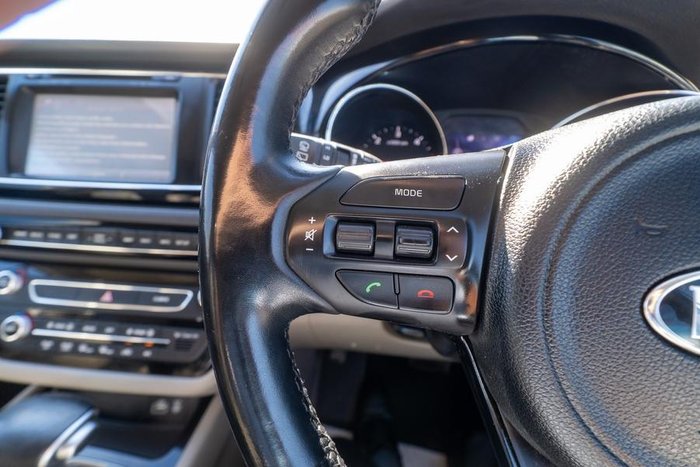 2018 Kia Carnival SLi