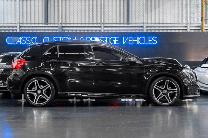 2015 Mercedes-Benz GLA-Class GLA200 CDI X156 Cosmos Black