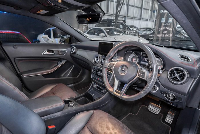 2015 Mercedes-Benz GLA-Class GLA200 CDI X156 Cosmos Black