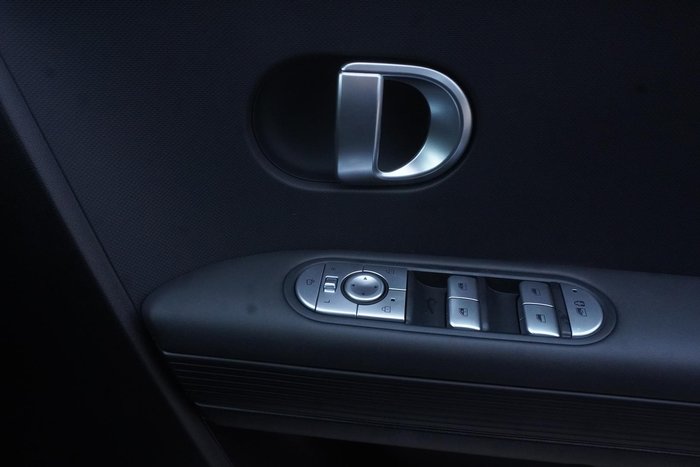 2023 Hyundai IONIQ 5 Essential