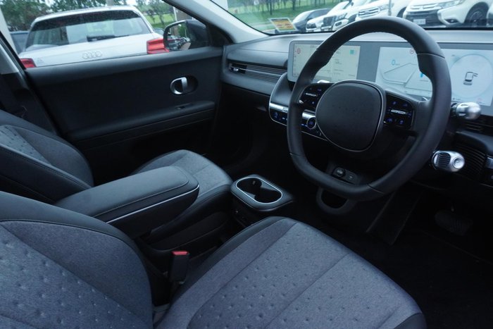 2023 Hyundai IONIQ 5 Essential