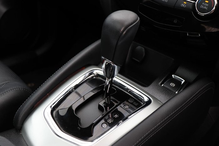 2017 Nissan QASHQAI Ti J11 Platinum