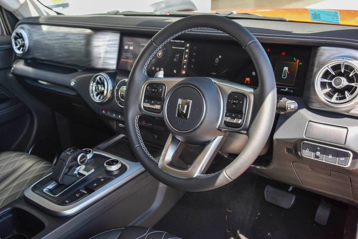 2025 GWM Tank 300 Lux