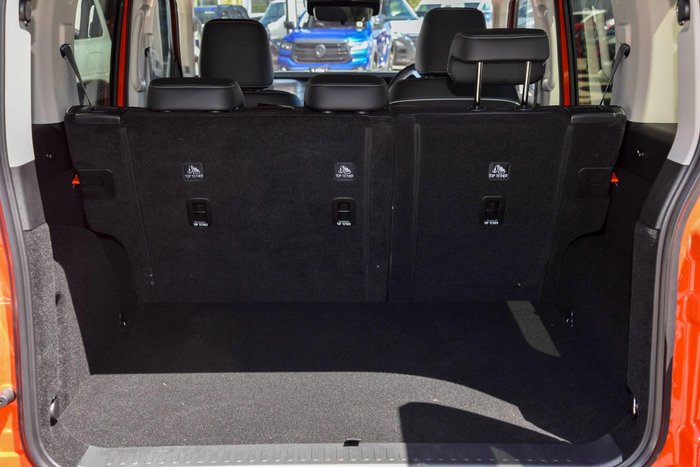 2025 GWM Tank 300 Lux