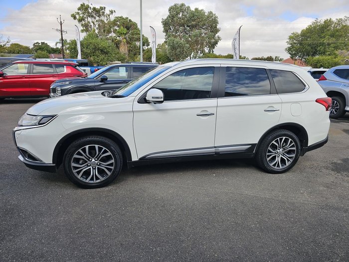 2018 Mitsubishi Outlander Exceed