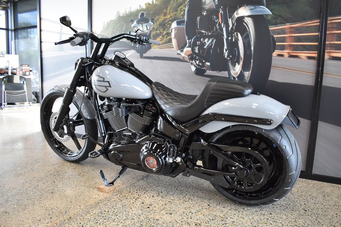 2026 HARLEY-DAVIDSON FXBR BREAKOUT (117)