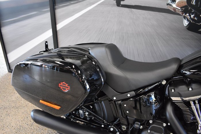 2026 HARLEY-DAVIDSON FXLRST LOW RIDER ST (117)