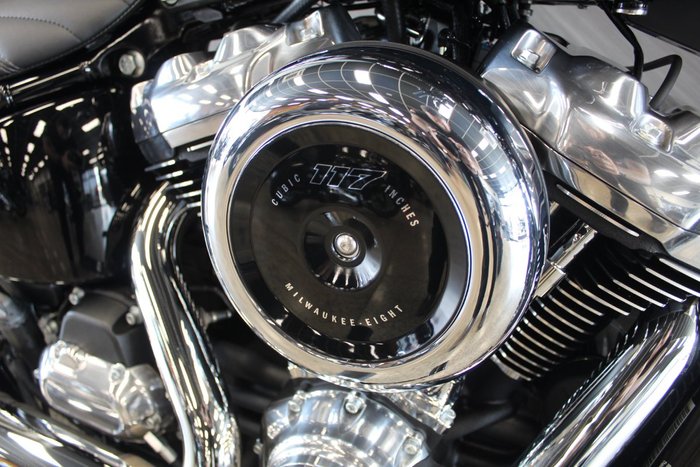 2026 HARLEY-DAVIDSON FXBB STREET BOB (117)