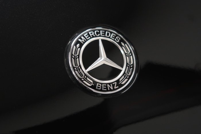 2022 Mercedes-Benz C-Class C300