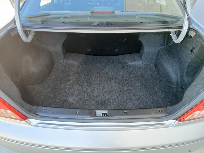 2005 Nissan Pulsar ST N16 MY04 Platinum