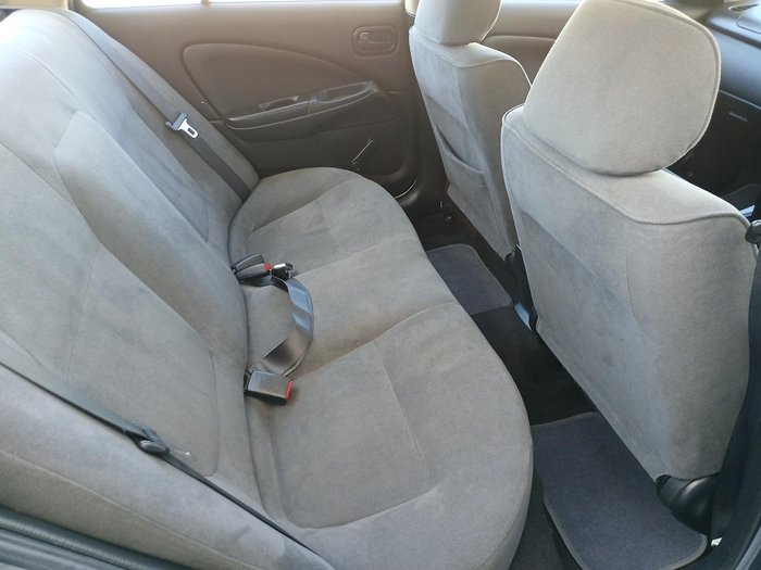 2005 Nissan Pulsar ST N16 MY04 Platinum