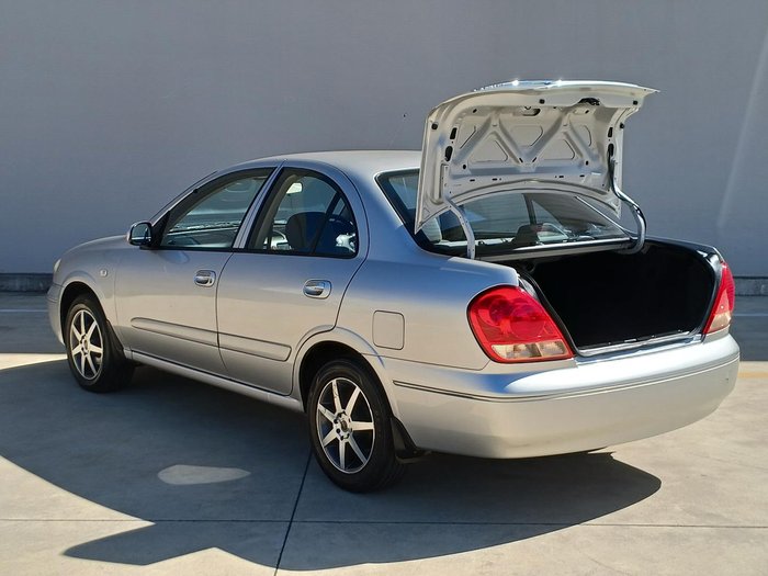 2005 Nissan Pulsar ST N16 MY04 Platinum